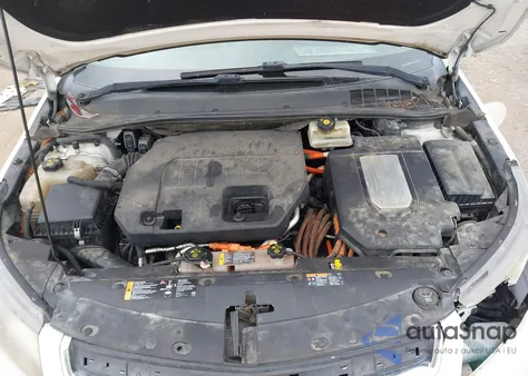 2012 Chevrolet Volt from USA, damaged, VIN 1G1RB6E48CU103172